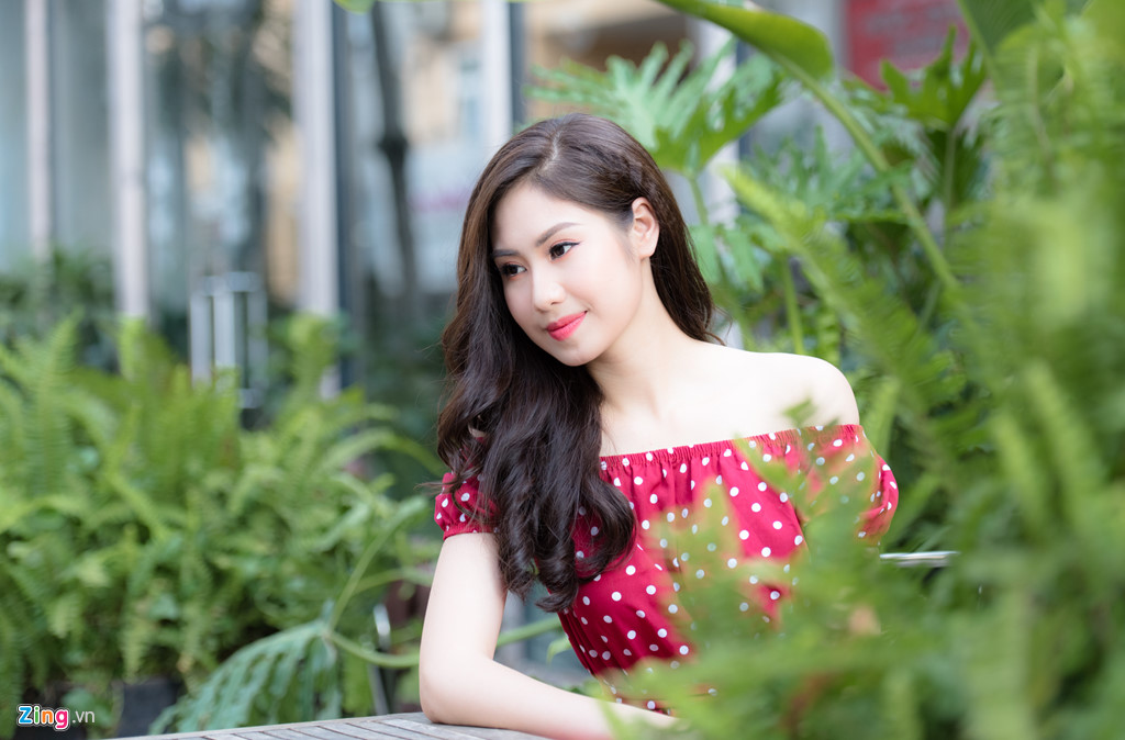 Hoa khôi Nhạc viện 10X: Không có nhu cầu vào showbiz, yêu đại gia