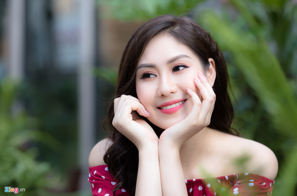 Hoa khôi Nhạc viện 10X: Không có nhu cầu vào showbiz, yêu đại gia