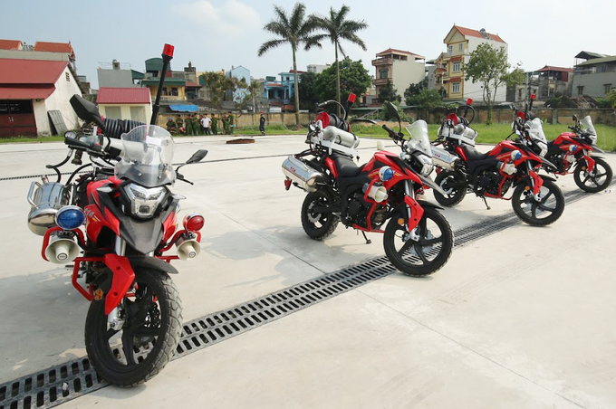 Dàn môtô đặc chủng của cảnh sát chữa cháy Việt Nam