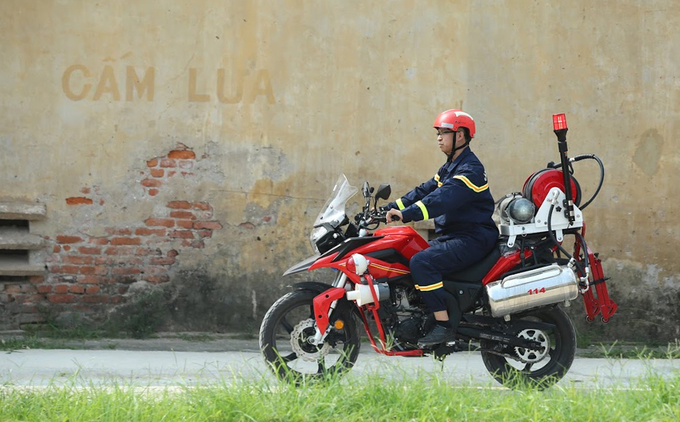 Dàn môtô đặc chủng của cảnh sát chữa cháy Việt Nam