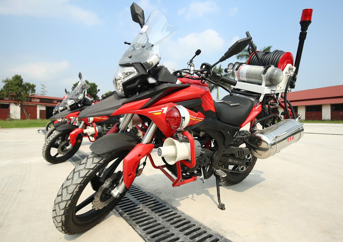Dàn môtô đặc chủng của cảnh sát chữa cháy Việt Nam
