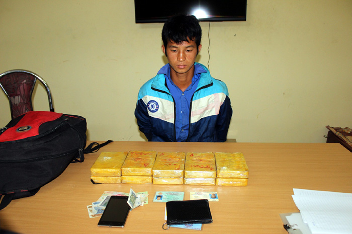 Điện Biên: Bắt giữ đối tượng mua bán trái phép 10 bánh heroin