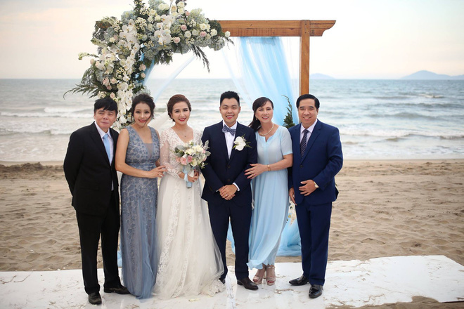 Sau điệu nhảy hút 8 ngàn like, cô dâu tiết lộ thêm nhiều bất ngờ về đám cưới đẹp hơn cả giấc mơ