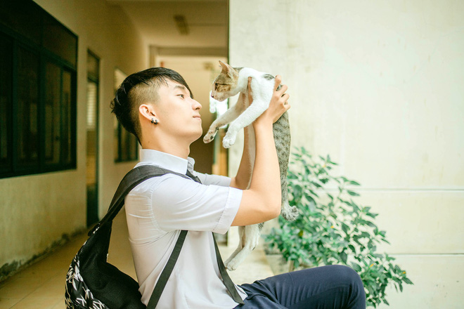 Bộ ảnh tình bể bình của nhóm bạn Sài Gòn: Chúng mình chơi thân đến nỗi bị nhầm là cả 3 đang yêu nhau