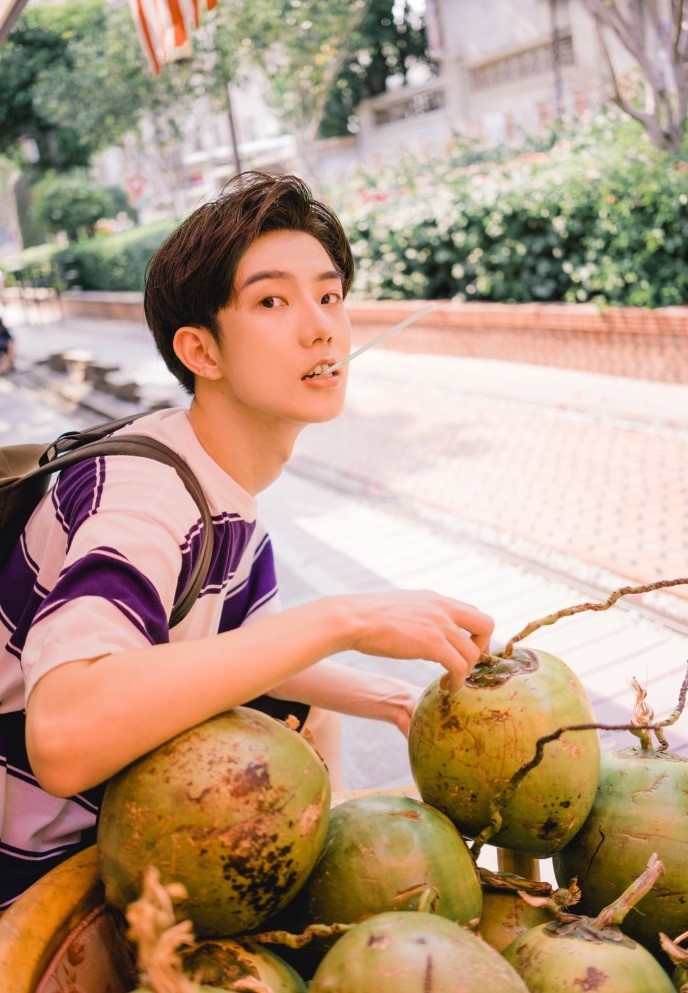 Nhà nghiên cứu Vật Lý 9X đẹp trai như đệ nhất mỹ nam Dương Dương: Hoá ra chàng trai vừa giỏi vừa đẹp trong truyền thuyết là có thật!