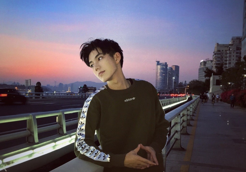 Nhà nghiên cứu Vật Lý 9X đẹp trai như 'đệ nhất mỹ nam' Dương Dương: Hoá ra chàng trai vừa giỏi vừa đẹp trong truyền thuyết là có thật! - 6 Nhà nghiên cứu Vật Lý 9X đẹp trai như 'đệ nhất mỹ nam' Dương Dương: Hoá ra chàng trai vừa giỏi vừa đẹp trong truyền thuyết là có thật! - 6