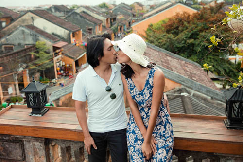 Chân dài giàu có nhất nhì showbiz Việt kể chuyện chồng cho tiền đi nâng cấp vòng 1