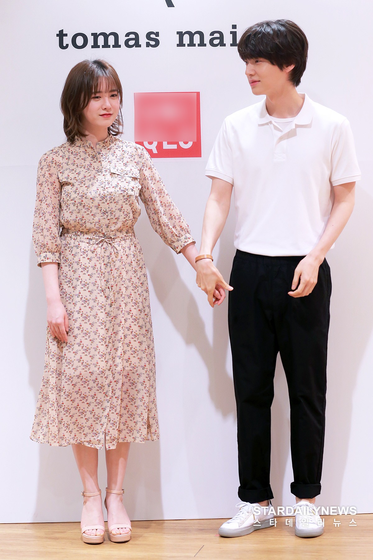 Vợ chồng Goo Hye Sun và Ahn Jae Hyun lần đầu cùng dự sự kiện: Gây sốt vì quá tình, không thể rời mắt khỏi nhau