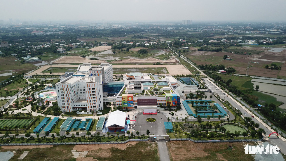 Cận cảnh bệnh viện nhi 4.500 tỷ đồng có bãi trực thăng tại TP.HCM