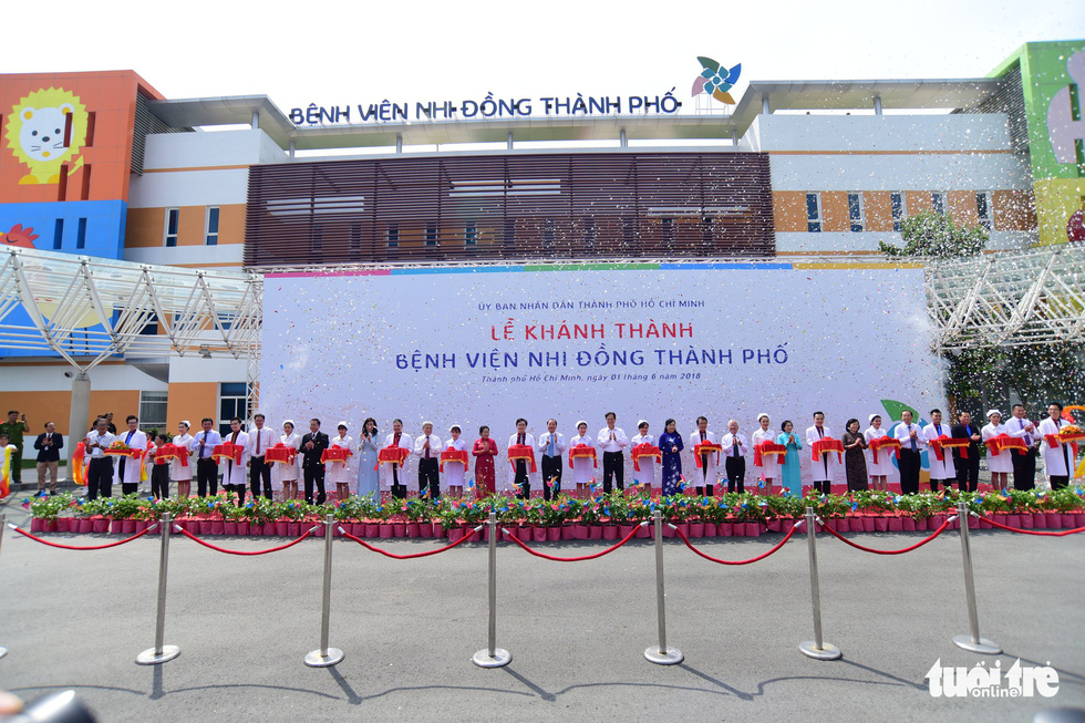 Cận cảnh bệnh viện nhi 4.500 tỷ đồng có bãi trực thăng tại TP.HCM