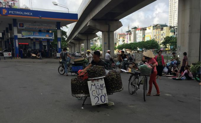 Đỉnh cao nghệ thuật bán hàng: Nhìn qua tưởng là rẻ, hỏi mua xong mới ngã ngửa vì hớ Đỉnh cao nghệ thuật bán hàng: Nhìn qua tưởng là rẻ, hỏi mua xong mới ngã ngửa vì hớ