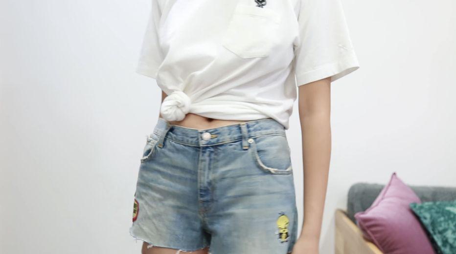 5 kiểu thắt nút áo giúp bạn thêm muối cho chiếc áo phông, áo sơ mi