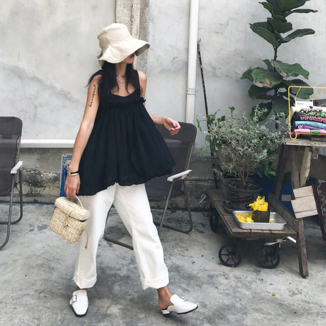 15 set đồ dưới đây chứng minh rằng quần trắng cũng đa zi năng chẳng kém quần jeans