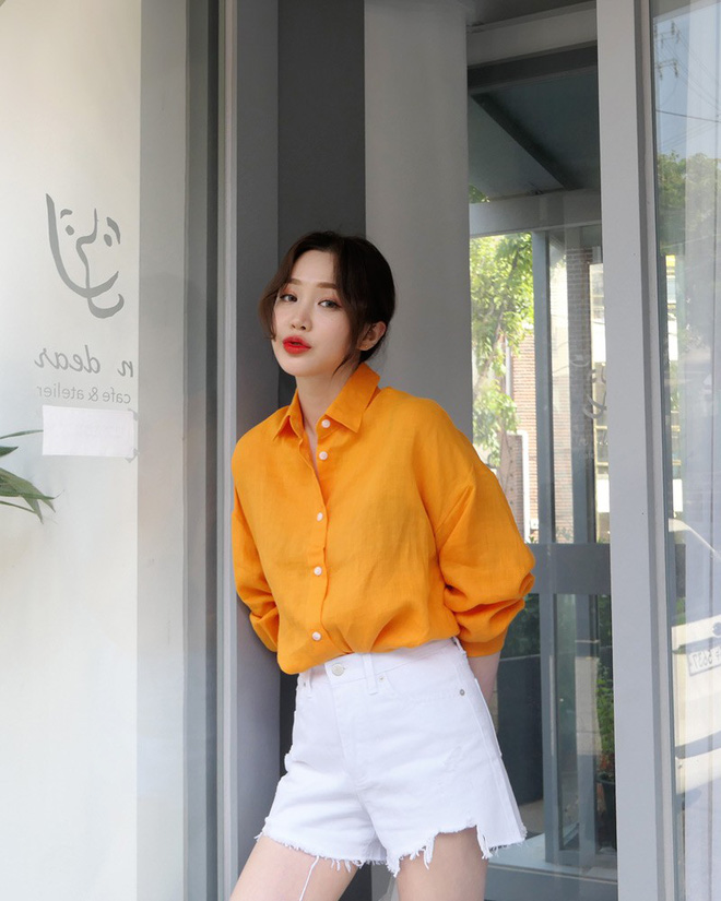 15 set đồ dưới đây chứng minh rằng quần trắng cũng đa zi năng chẳng kém quần jeans