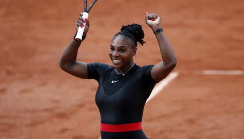 Sharapova chạm trán Serena ở vòng bốn Roland Garros