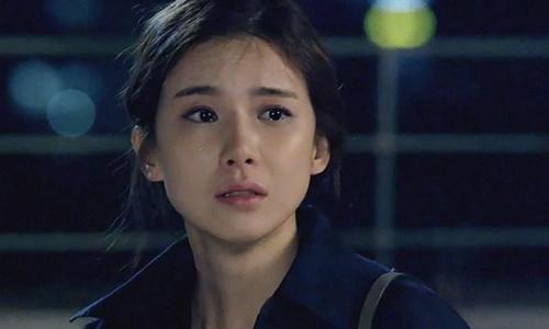 Biết lý do chồng ngoại tình với cô bạn thân, tôi giận anh thì ít mà giận mình thì nhiều