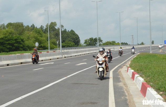 Yêu cầu giải quyết rối loạn giao thông cầu Cao Lãnh trước ngày 6-6