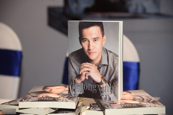 Công Vinh: Góc khuất làng bóng còn kinh khủng hơn, tôi chưa viết