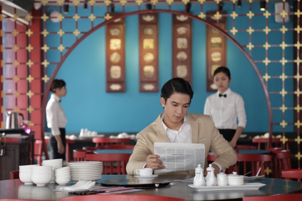 Con đường từ hotboy Đông Hồ biến thành thành thầy giáo số nhọnhất phim Em gái mưa của Tiến Vũ Con đường từ hotboy Đông Hồ biến thành thành thầy giáo số nhọnhất phim Em gái mưa của Tiến Vũ