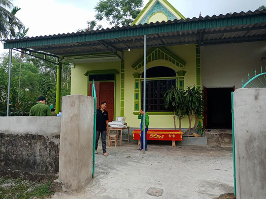 Người phụ nữ độc thân tử vong, trong nhà có đàn ông lạ mặt