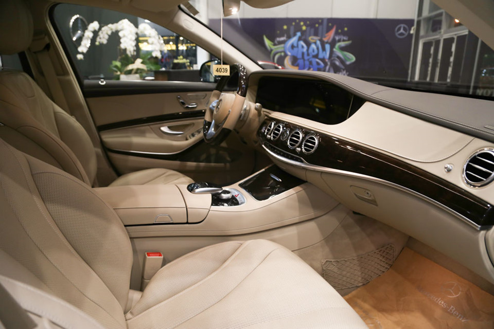 Cận cảnh Mercedes-Benz S450 L 2018 trước ngày ra mắt tại VN Cận cảnh Mercedes-Benz S450 L 2018 trước ngày ra mắt tại VN
