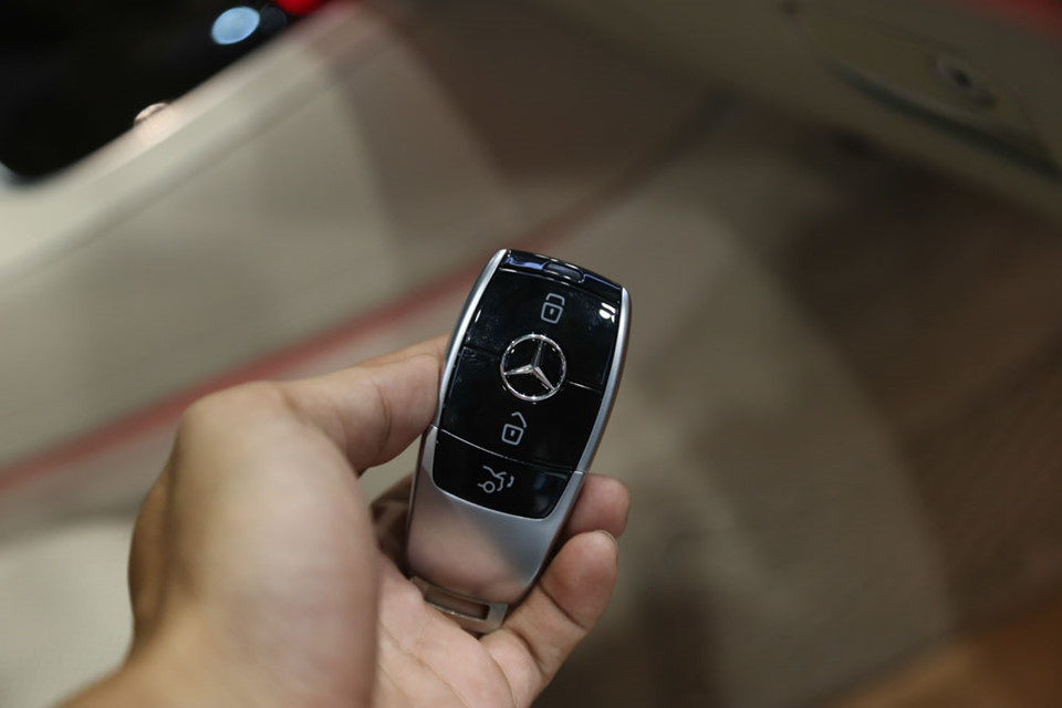 Cận cảnh Mercedes-Benz S450 L 2018 trước ngày ra mắt tại VN Cận cảnh Mercedes-Benz S450 L 2018 trước ngày ra mắt tại VN