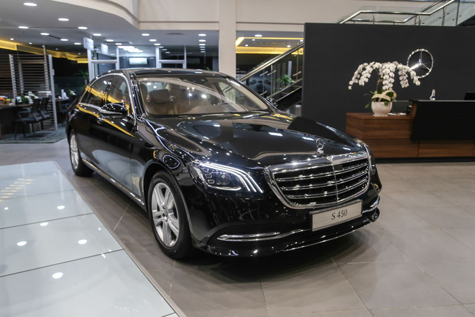 Cận cảnh Mercedes-Benz S450 L 2018 trước ngày ra mắt tại VN Cận cảnh Mercedes-Benz S450 L 2018 trước ngày ra mắt tại VN