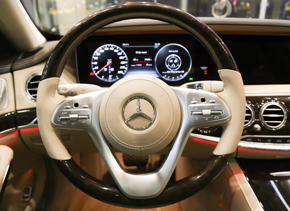 Cận cảnh Mercedes-Benz S450 L 2018 trước ngày ra mắt tại VN Cận cảnh Mercedes-Benz S450 L 2018 trước ngày ra mắt tại VN