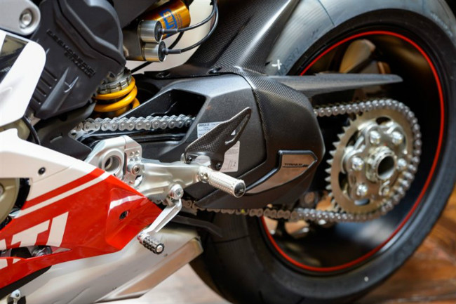 Choáng ngợp Ducati Panigale V4 Speciale về Việt Nam giá 2 tỷ đồng Choáng ngợp Ducati Panigale V4 Speciale về Việt Nam giá 2 tỷ đồng