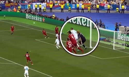 Karius được kết luận rối loạn thị giác sau pha va chạm với Ramos