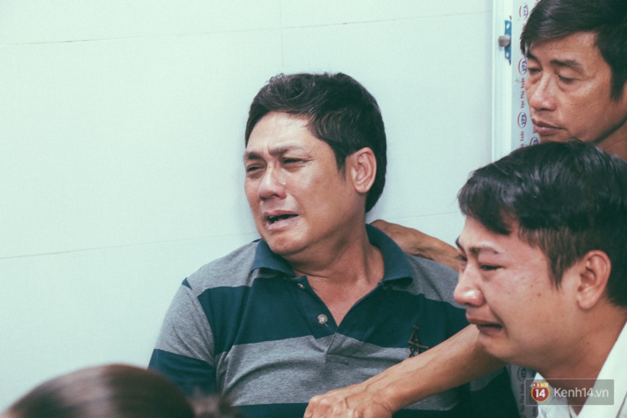 Vụ cô gái bị bạn trai cũ phân xác ở Sài Gòn: Chồng sắp cưới không đứng vững, liên tục gào khóc gọi tên người yêu trong tuyệt vọng