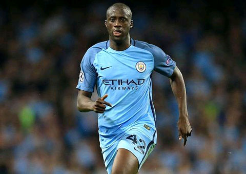 Yaya Toure tố Pep kì thị cầu thủ châu Phi