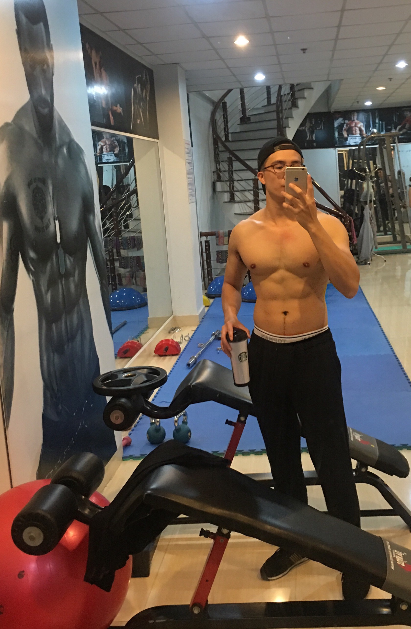 Ngắm dàn người yêu điển trai của loạt mỹ nhân Vbiz khiến bạn không khỏi ghen tị Ngắm dàn người yêu điển trai của loạt mỹ nhân Vbiz khiến bạn không khỏi ghen tị