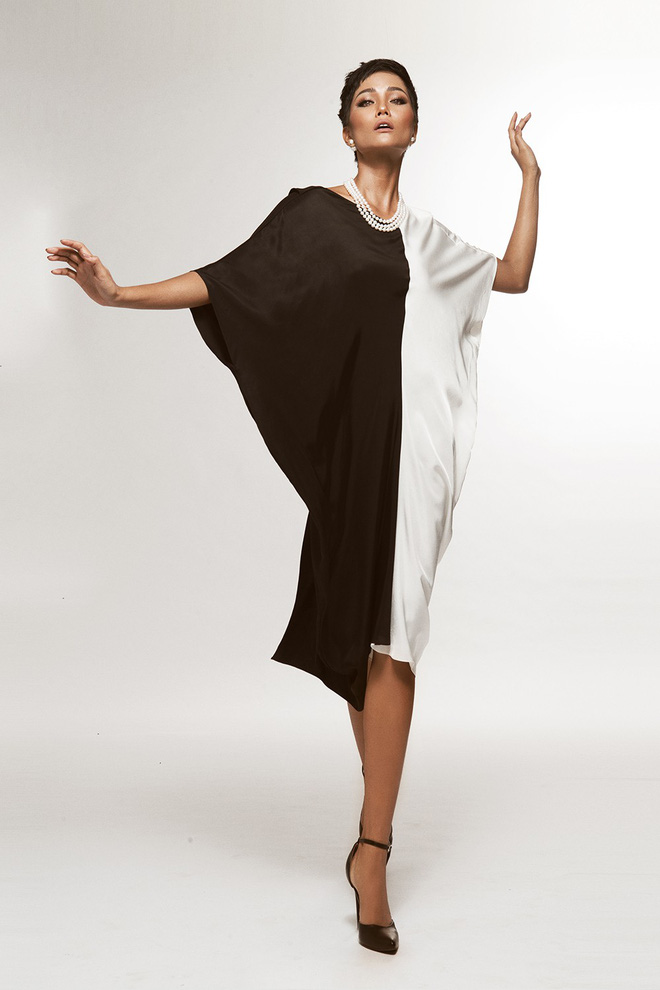 Hoa hậu HHen Niê diện đầm khoét ngực gợi cảm hút mắt