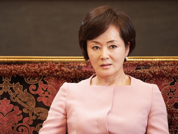 Lỡ có bầu trước nhưng mẹ chồng nhất định không cho cưới, lý do đưa ra là vì cô gái... chưa làm công chức