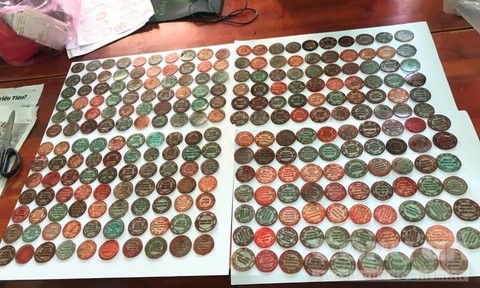 Đánh sập đường dây sản xuất bằng cử nhân, bác sĩ giả cực lớn ở Sài Gòn