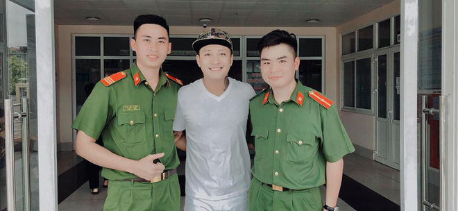 Tuấn Hưng gây sốt mạng xã hội vì hành động trượng nghĩa cứu người gặp tai nạn trên đường