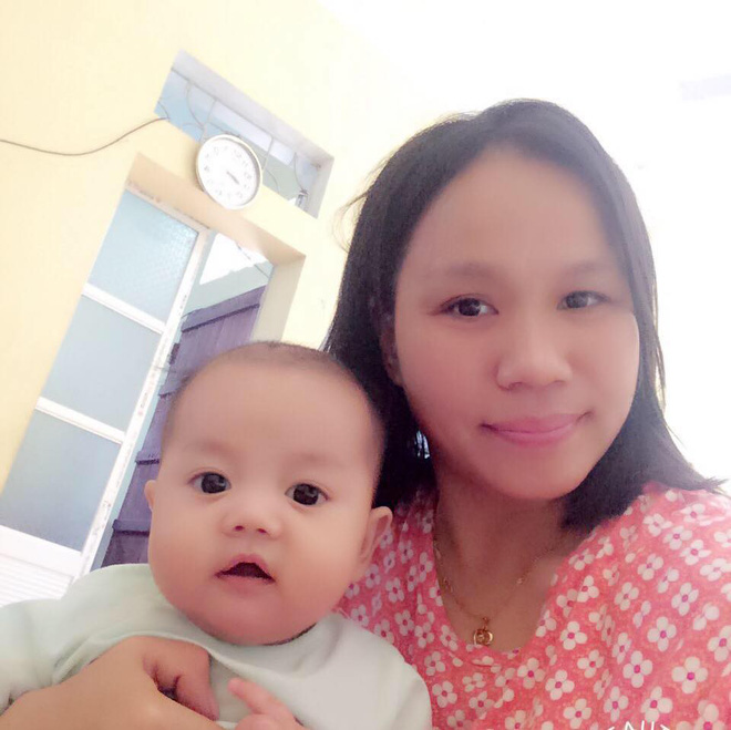 Tình cảnh trái ngang của người mẹ đông con mà chẳng đứa nào theo mẹ nhưng bám bố như keo