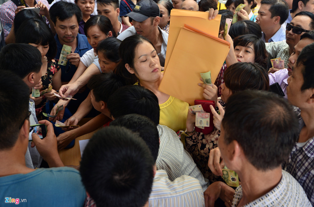 Cách nào giải quyết cơ chế thanh toán quái dị ở Việt Nam?