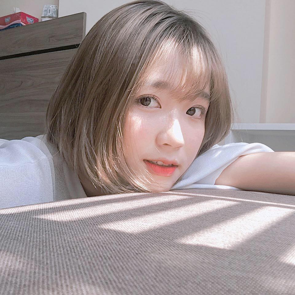 Những cô nàng chứng minh con gái vừa xinh vừa giỏi chính là đặc sản trường Báo!