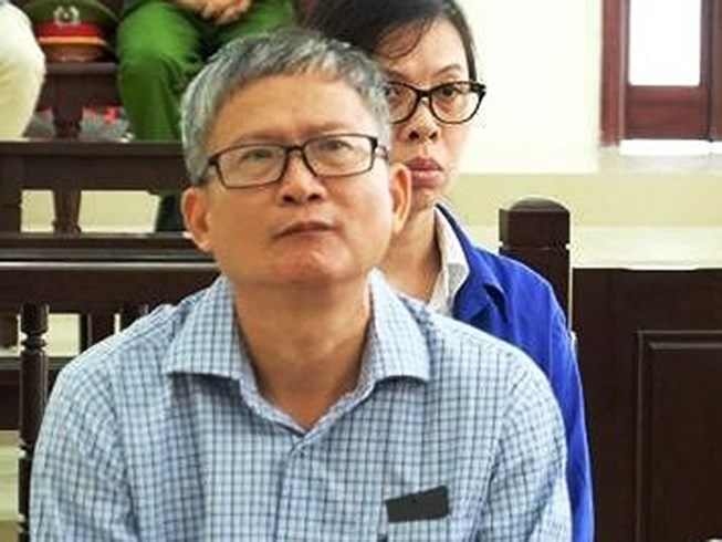 Em trai ông Đinh La Thăng xin xét lại tội danh tham ô