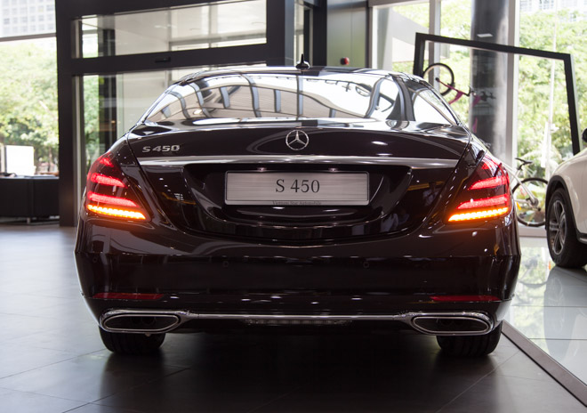 Chi tiết Mercedes-Benz S450L 2018 hoàn toàn mới với giá bán hơn 4,2 tỷ đồng Chi tiết Mercedes-Benz S450L 2018 hoàn toàn mới với giá bán hơn 4,2 tỷ đồng