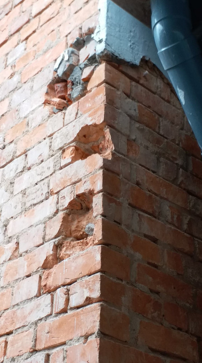 Ngang nhiên lột áo nhà công sản cổ kiểu Pháp để trang trí quán cà phê