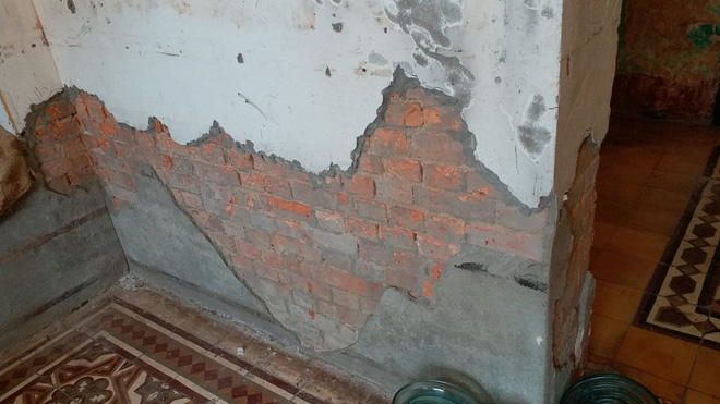 Ngang nhiên lột áo nhà công sản cổ kiểu Pháp để trang trí quán cà phê Ngang nhiên lột áo nhà công sản cổ kiểu Pháp để trang trí quán cà phê