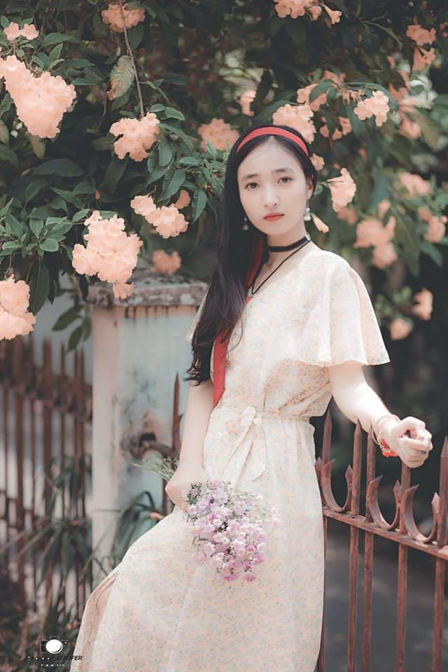 Chuyện tình thời ba mẹ em gây sốt qua lời kể của gái rượu: 19 tuổi tay trắng theo chồng, ổ bánh mỳ chia đôi nuôi con khôn lớn