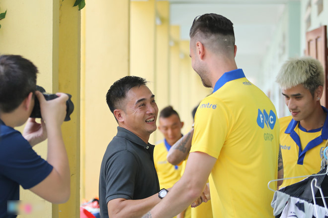 CLB Thanh Hóa và HLV Đức Thắng chính thức trảm 4 công thần