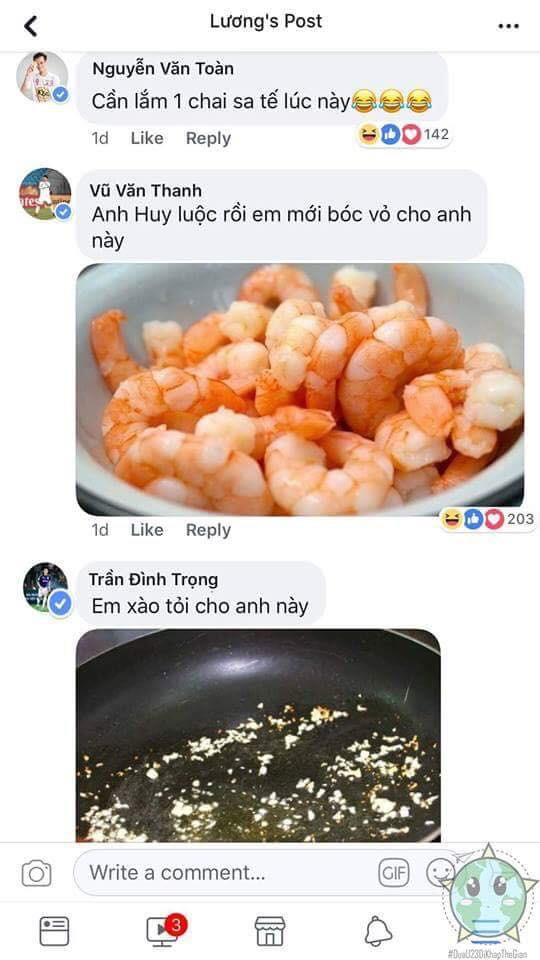 Lầy như fan U23: Tưởng tượng hẳn một kịch bản xoay quanh chuyện thèm ăn tôm để troll các cầu thủ nhà ta Lầy như fan U23: Tưởng tượng hẳn một kịch bản xoay quanh chuyện thèm ăn tôm để troll các cầu thủ nhà ta
