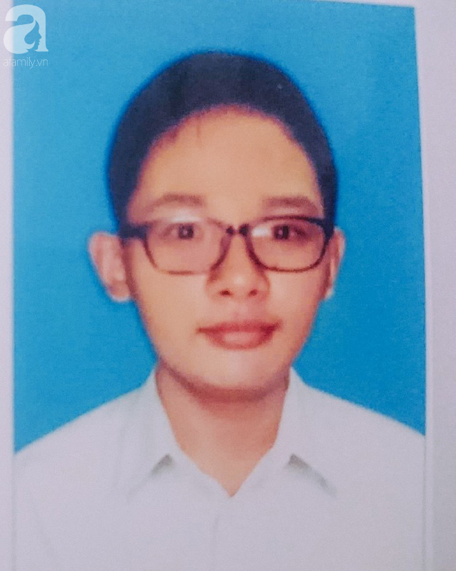 TP.HCM: Đi học thêm để thi vào lớp 10 thì mất tích bí ẩn, người mẹ trẻ ngược xuôi tìm con trai trong vô vọng TP.HCM: Đi học thêm để thi vào lớp 10 thì mất tích bí ẩn, người mẹ trẻ ngược xuôi tìm con trai trong vô vọng