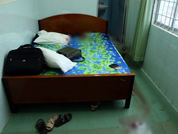 Nghi án thanh niên cố sát hại bạn gái cũ rồi cắt cổ tự tử trong khách sạn