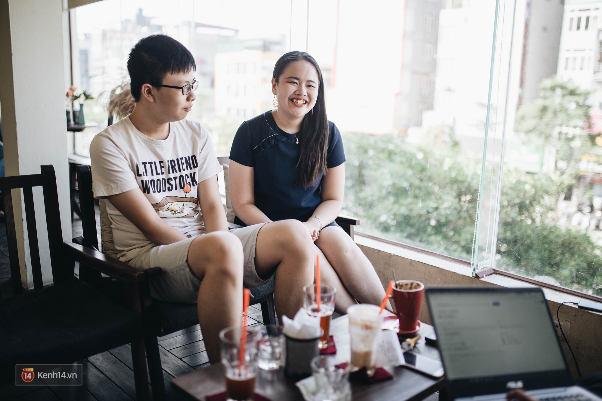 Nữ MC khiếm thị đầu tiên dẫn bản tin trực tiếp: Chẳng có ước mơ nào là không thực hiện được, quan trọng phải luôn tin tưởng vào bản thân